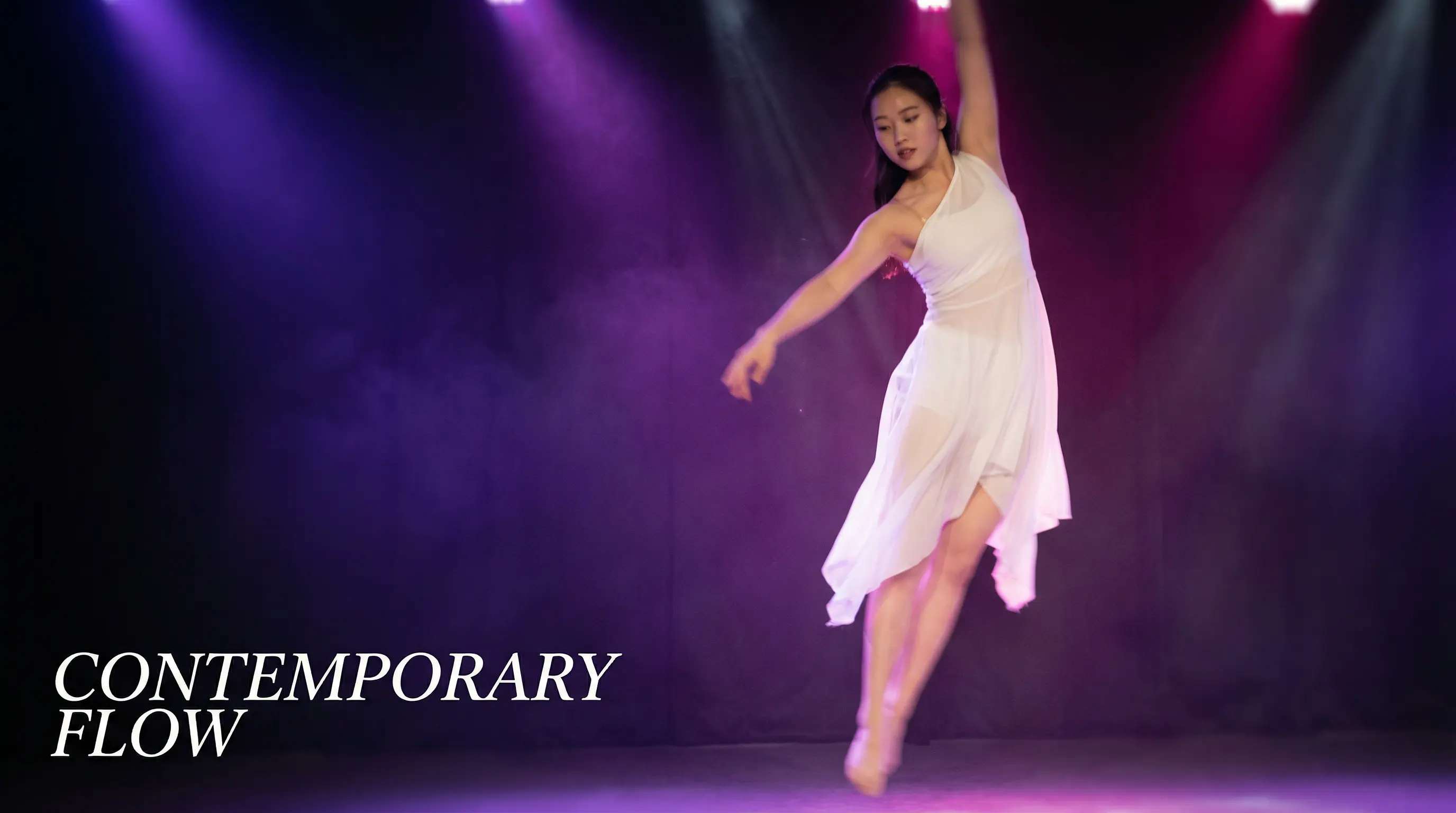 国产自拍舞蹈视频表演